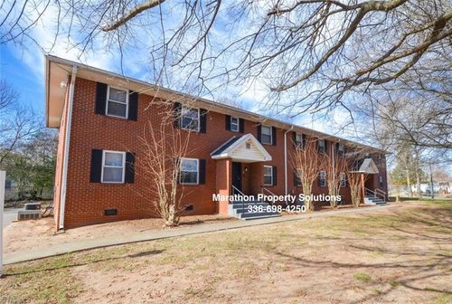 1225 New Hope Ln, Winston Salem, NC, 27105-6169 | Card Image