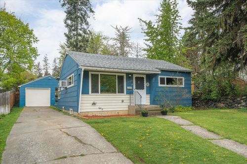 2928 E 15th Ave, Spokane, WA, 99223-5106 | Card Image