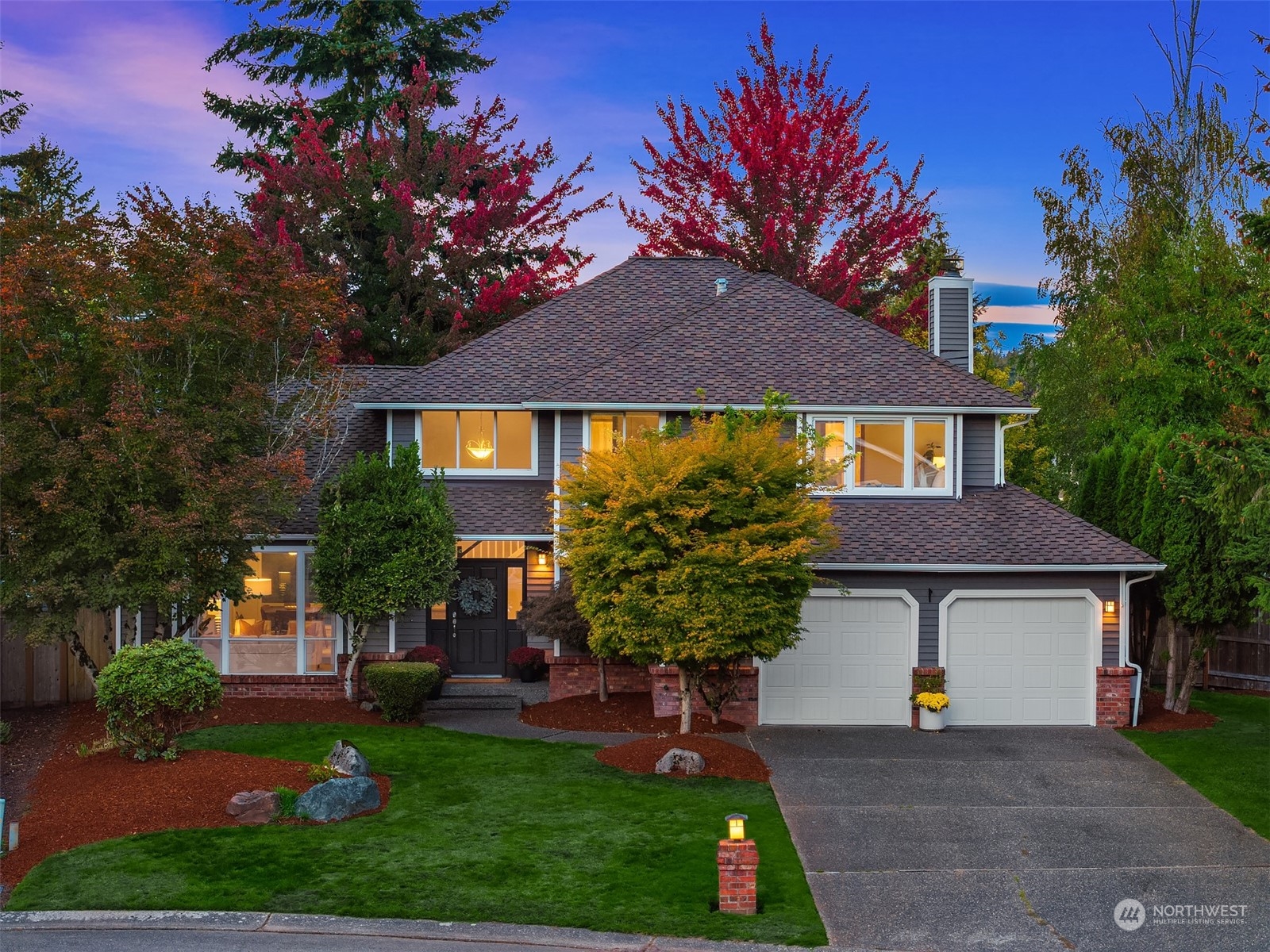 240th Pl, Sammamish, WA 98029