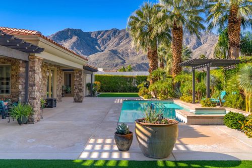 38760 Maracaibo Cir, Palm Springs, CA, 92264-0211 | Card Image