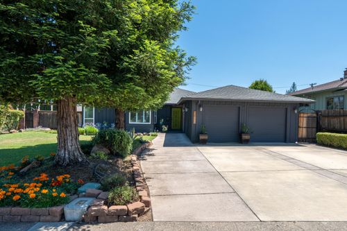 2855 Shasta St, Redding, CA, 96001-1334 | Card Image