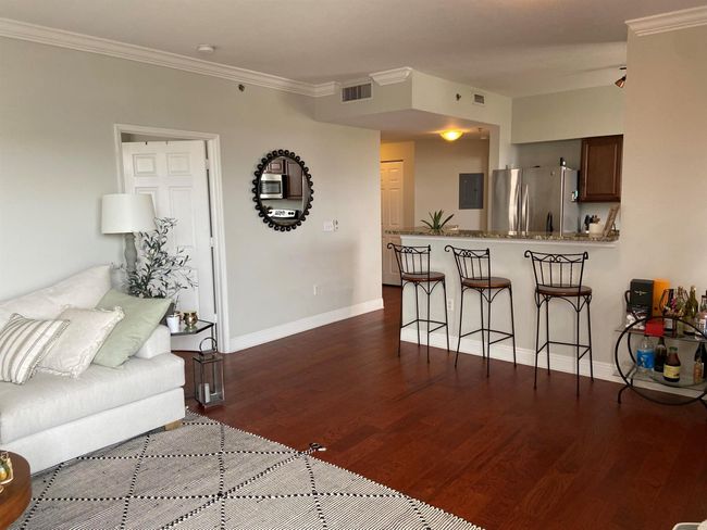 APT-512 - 616 Clearwater Park Rd, Condo with 2 bedrooms, 2 bathrooms and null parking in West Palm Beach FL | Image 9