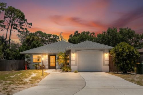 1080 Mecca Dr, Sarasota, FL, 34234-2814 | Card Image
