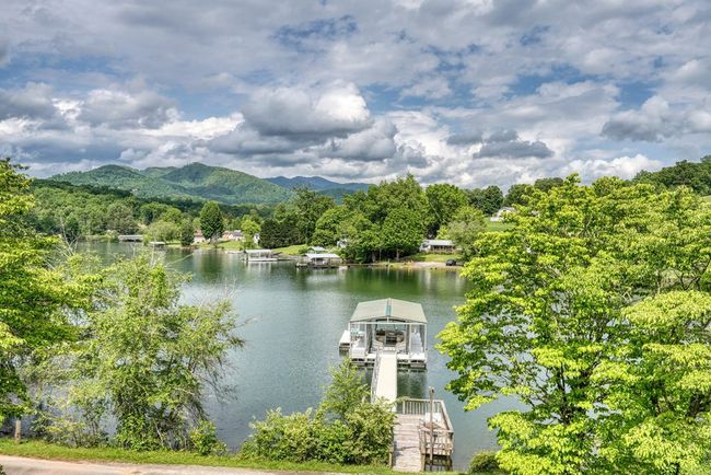 197 Kilpatrick Point Dr, House other with 3 bedrooms, 3 bathrooms and 1 parking in Hayesville NC | Image 10