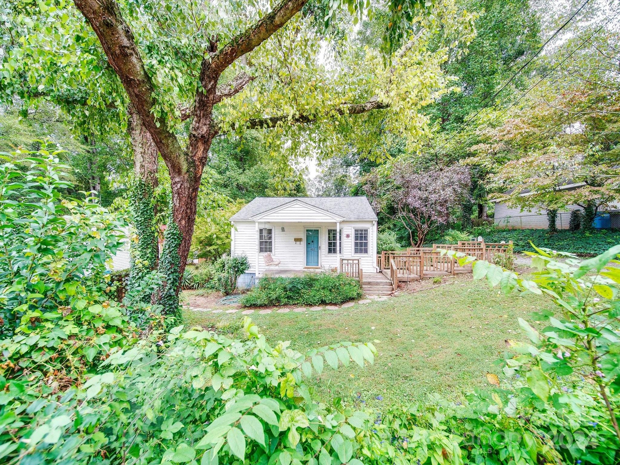 Hawley Ave, Belmont, NC 28012