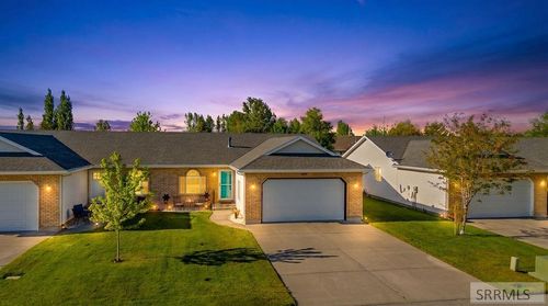 2915 E Chasewood Dr, Ammon, ID, 83406-4703 | Card Image