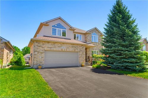 822 Birchmount Drive, Waterloo, ON, N2V2R3 | Card Image