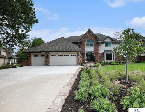 13407 Seward St, Omaha, NE, 68154-3820 | Card Image