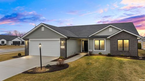 15554 Brimwillow Dr, Huntertown, IN, 46748-0585 | Card Image
