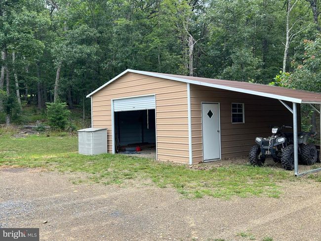 853 Janes Way, House other with 4 bedrooms, 2 bathrooms and null parking in HIGH VIEW WV | Image 24