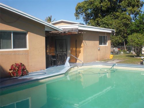 6270 Nw 18th St, Sunrise, FL, 33313-4611 | Card Image