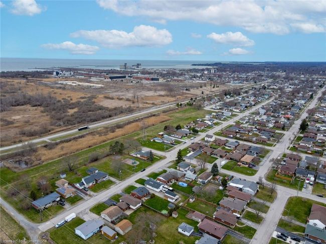 206 Johnston St, House other with 4 bedrooms, 2 bathrooms and 5 parking in Port Colborne ON | Image 37