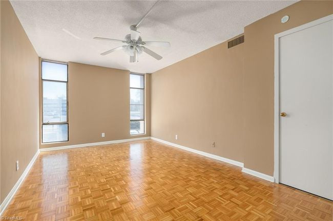 Primary Bedroom | Image 14