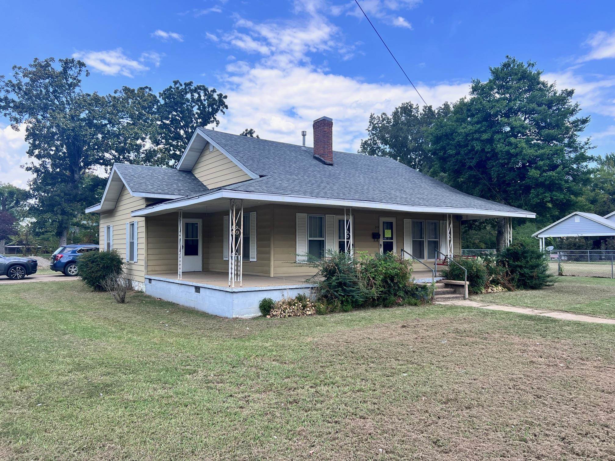Fairground St, Savannah, TN 38372