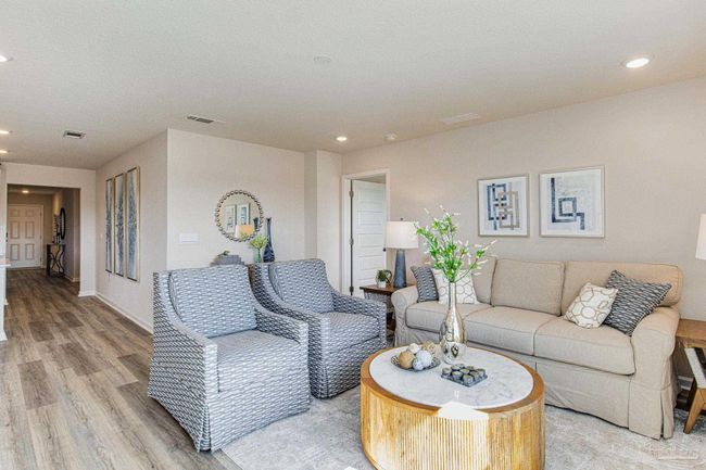 2772 Chevy Cir, House other with 4 bedrooms, 2 bathrooms and 2 parking in Pace FL | Image 10