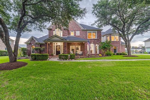 511 Royal Lakes Blvd, Richmond, TX, 77469-9834 | Card Image