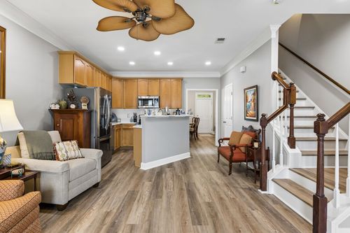 8502 Novak Ln, Nashville, TN, 37211-7065 | Card Image