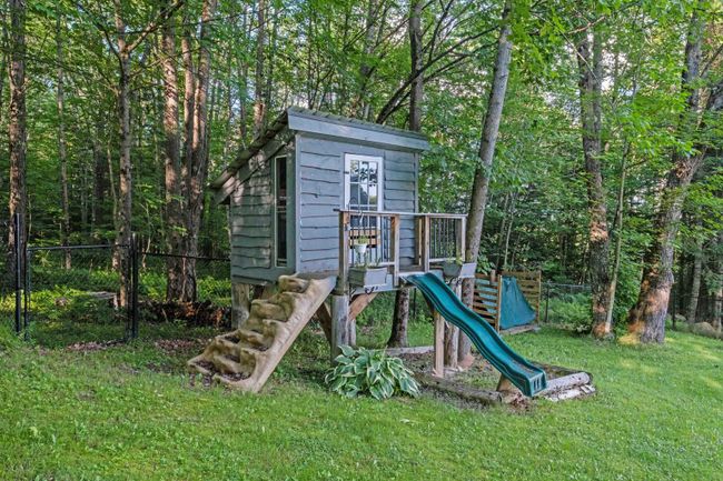 289 E Main St, House other with 3 bedrooms, 2 bathrooms and null parking in Lunenburg VT | Image 36