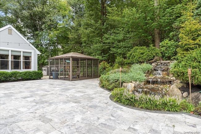 10 Woodstone Ct, House other with 5 bedrooms, 4 bathrooms and null parking in S Huntington NY | Image 6