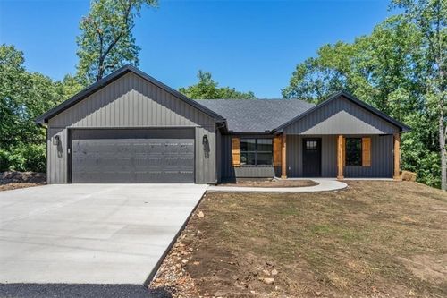 24 Birsay Cir, Bella Vista, AR, 72715-6068 | Card Image