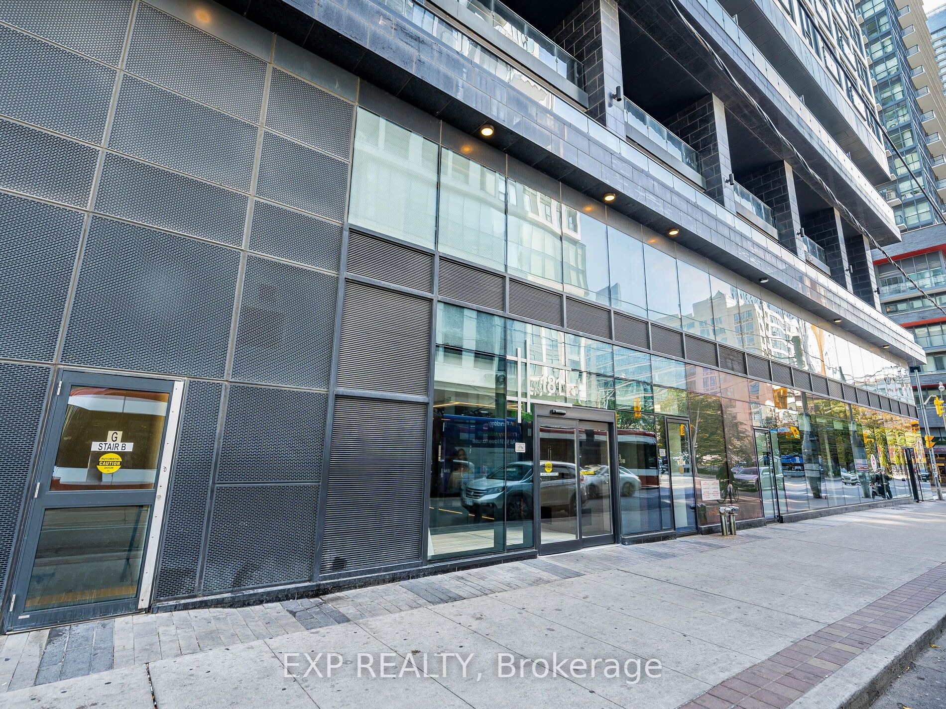 Residential in Toronto C08 3