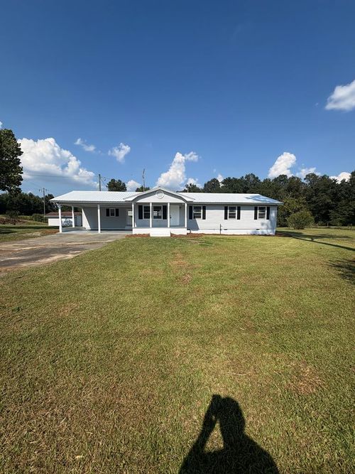 1137 Eastman Hwy, Hawkinsville, GA, 31036-5955 | Card Image