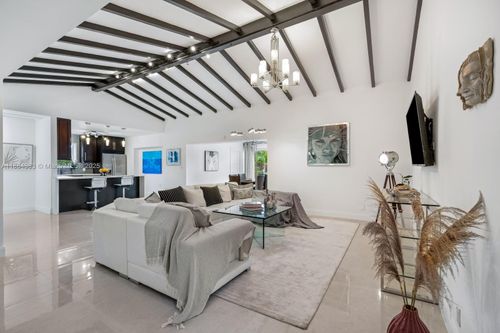 2830 Ne 56th Ct, Fort Lauderdale, FL, 33308-2714 | Card Image