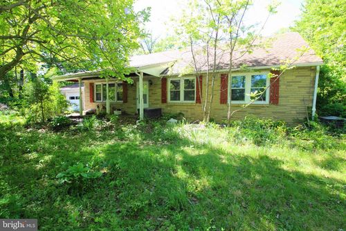 319 Fairhill Rd, HATFIELD, PA, 19440-1143 | Card Image