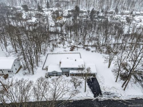 2213 Van Cortlandt Cir, Yorktown Heights, NY, 10598-4222 | Card Image