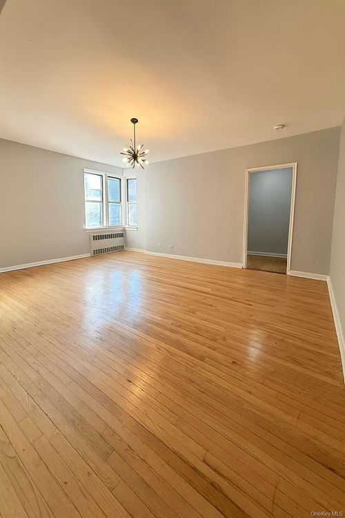 apt-2-13434 Franklin Ave, Flushing, NY, 11355-4628 | Card Image