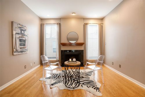 apt-g-4031 Holland Ave, Dallas, TX, 75219-3885 | Card Image