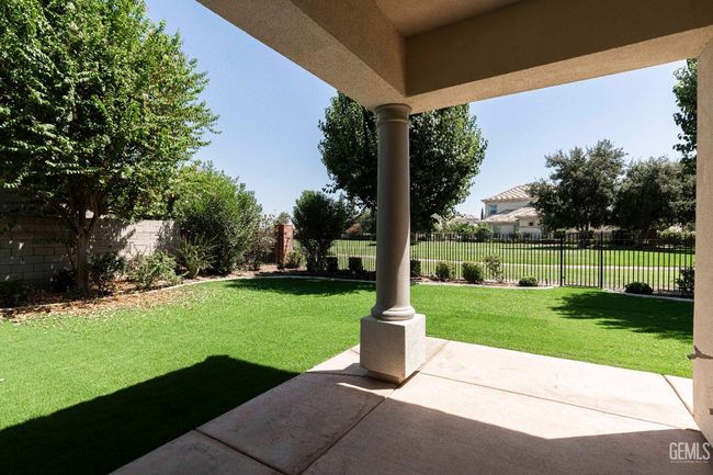 2416 Edingal Dr, House other with 4 bedrooms, 3 bathrooms and null parking in Bakersfield CA | Image 44