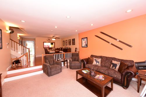 43-65 Bear Puddin Ln, North Conway, NH, 03860 | Card Image