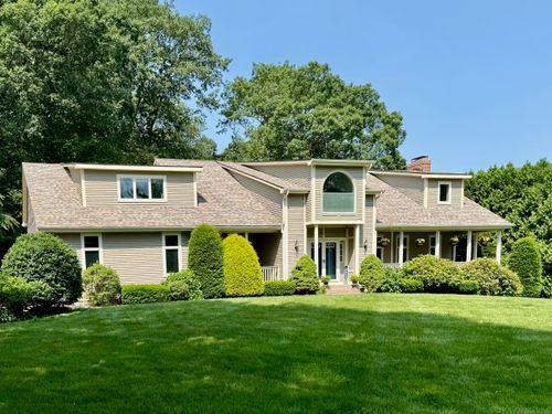 67 Old Farms Rd, South Glastonbury, CT, 06073-3712 | Card Image