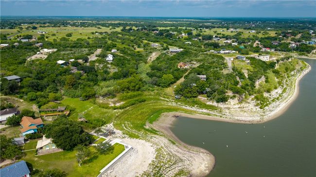 100 Vista 11 Ln, House other with 2 bedrooms, 2 bathrooms and 7 parking in Sandia TX | Image 27