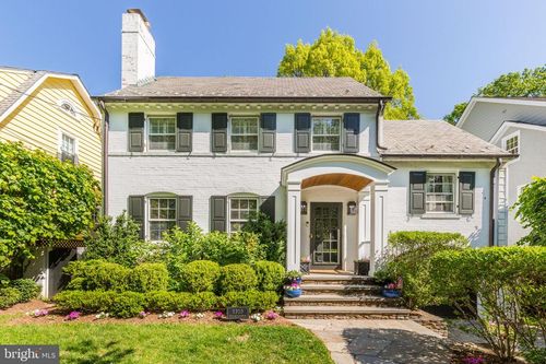 3703 Thornapple St, CHEVY CHASE, MD, 20815-4111 | Card Image