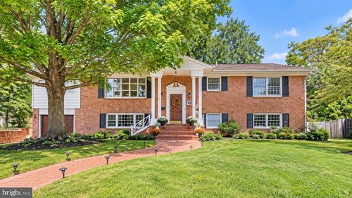 7514 Salem Rd, FALLS CHURCH, VA, 22043-3211 | Card Image