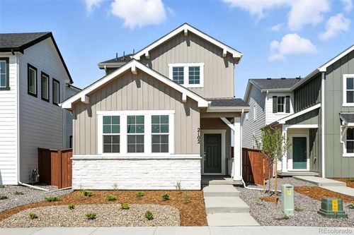 2102 Wagon Wheel Aly, Brighton, CO, 80601-8041 | Card Image