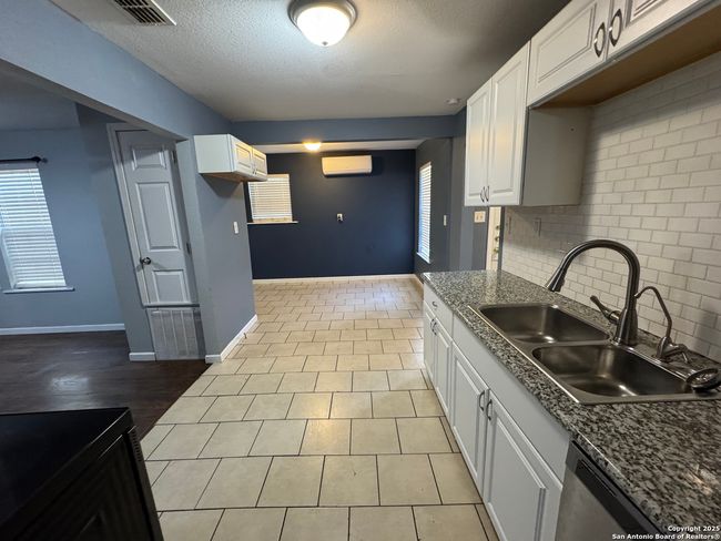 272 Weatherby Dr, House other with 3 bedrooms, 2 bathrooms and null parking in Spring Branch TX | Image 7