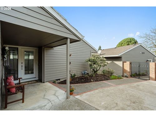 32540 Sw Lake Point Ct, Wilsonville, OR, 97070-6439 | Card Image