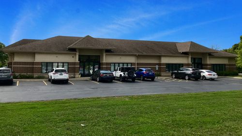 ste-1008-4 N Deer Point Rd, Hainesville, IL, 60030-3814 | Card Image