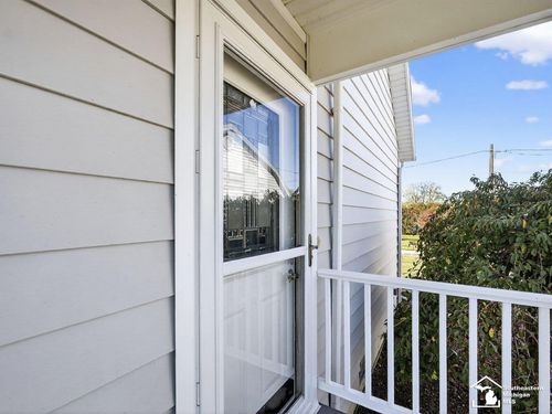 7370 Perch St, Erie, MI, 48133-9618 | Card Image