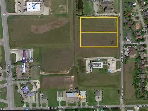 1 N Valderas St, Angleton, TX, 77515 | Card Image