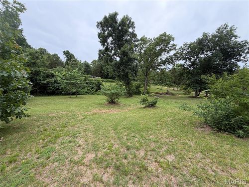 1048 Florence Freeway, Park Hills, MO, 63601 | Card Image