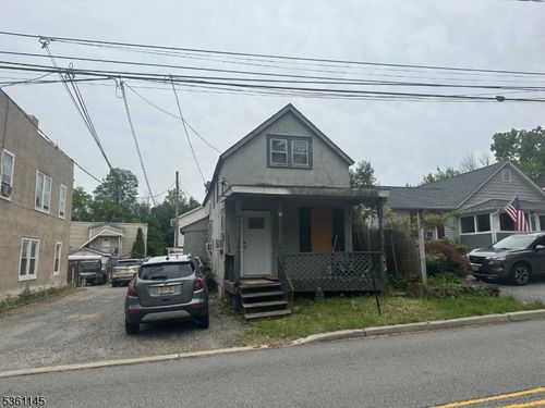52 High St, Franklin, NJ, 07416-1501 | Card Image