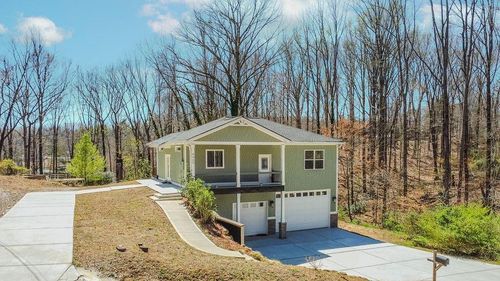 4660 Perry Rd, Gainesville, GA, 30506-6603 | Card Image