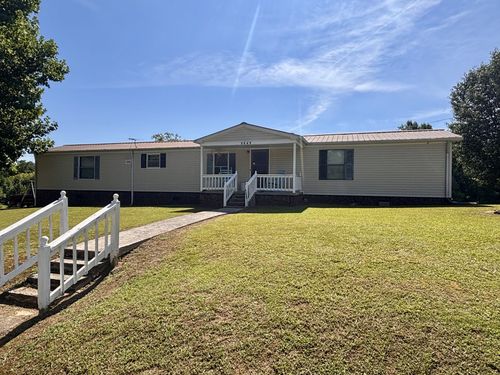 3249 Pea Ridge Rd, Liberty, TN, 37095-9246 | Card Image