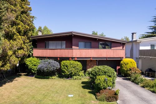 6680 Coltsfoot Dr, Richmond, BC, V7C2J4 | Card Image