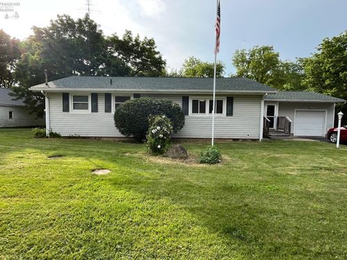 4003 Harris Rd, Sandusky, OH, 44870-9332 | Card Image