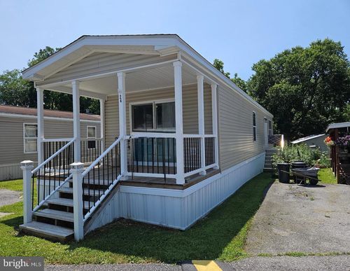 24 Olivers Park Dr, ANNVILLE, PA, 17003-9759 | Card Image